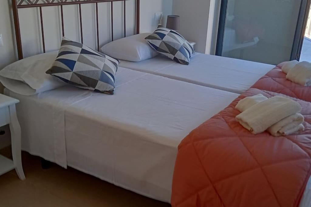 Apartment Loyito's Seaviews La Cala